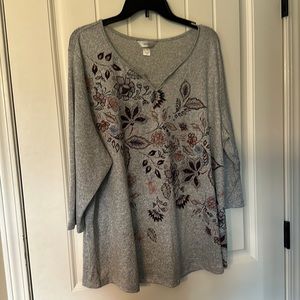 Brand new ladies shirt from CJBanks 2X